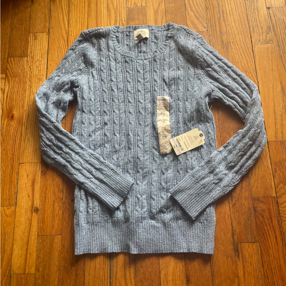 St. John's Bay Gray Crew Neck Cable Knit Sweater